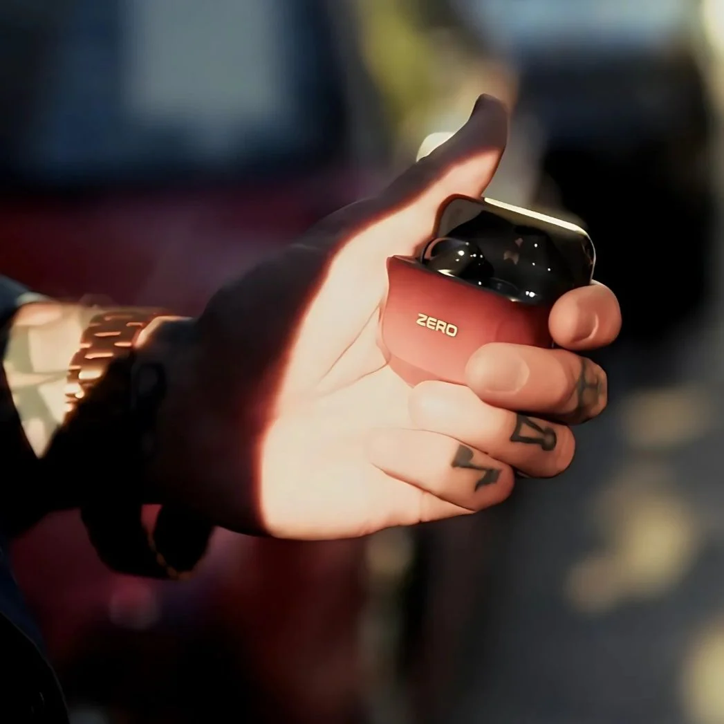 Quantum Earbuds - Image 3